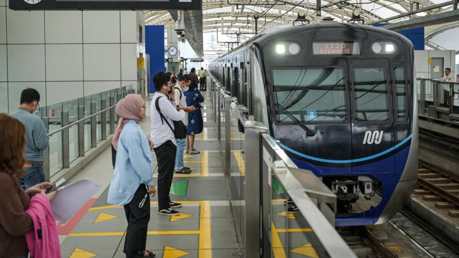 gedung kantor dekat MRT